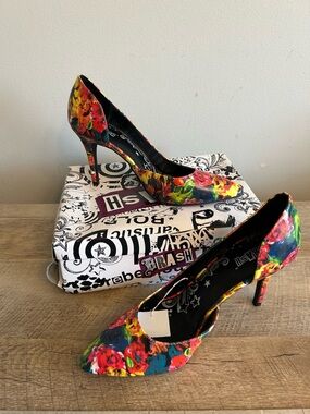 Brash Barbiecore Floral Print Pumps 9 1/2 Excellent Condition 3 1/2” Heel Spring